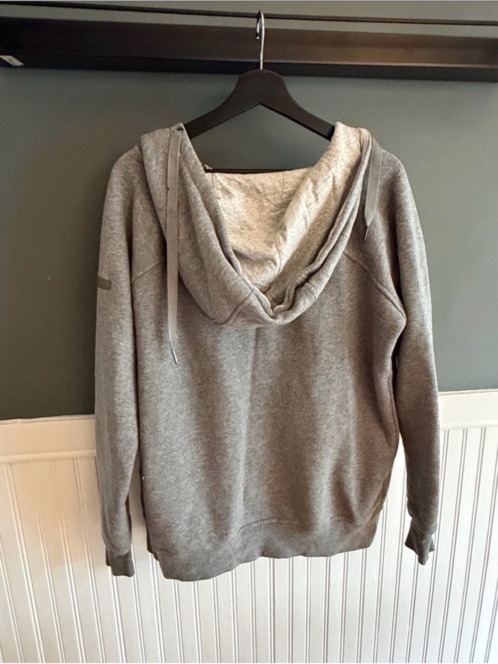 Seraphine Maternity 3 in 1 Hoodie - Picture 6 of 7